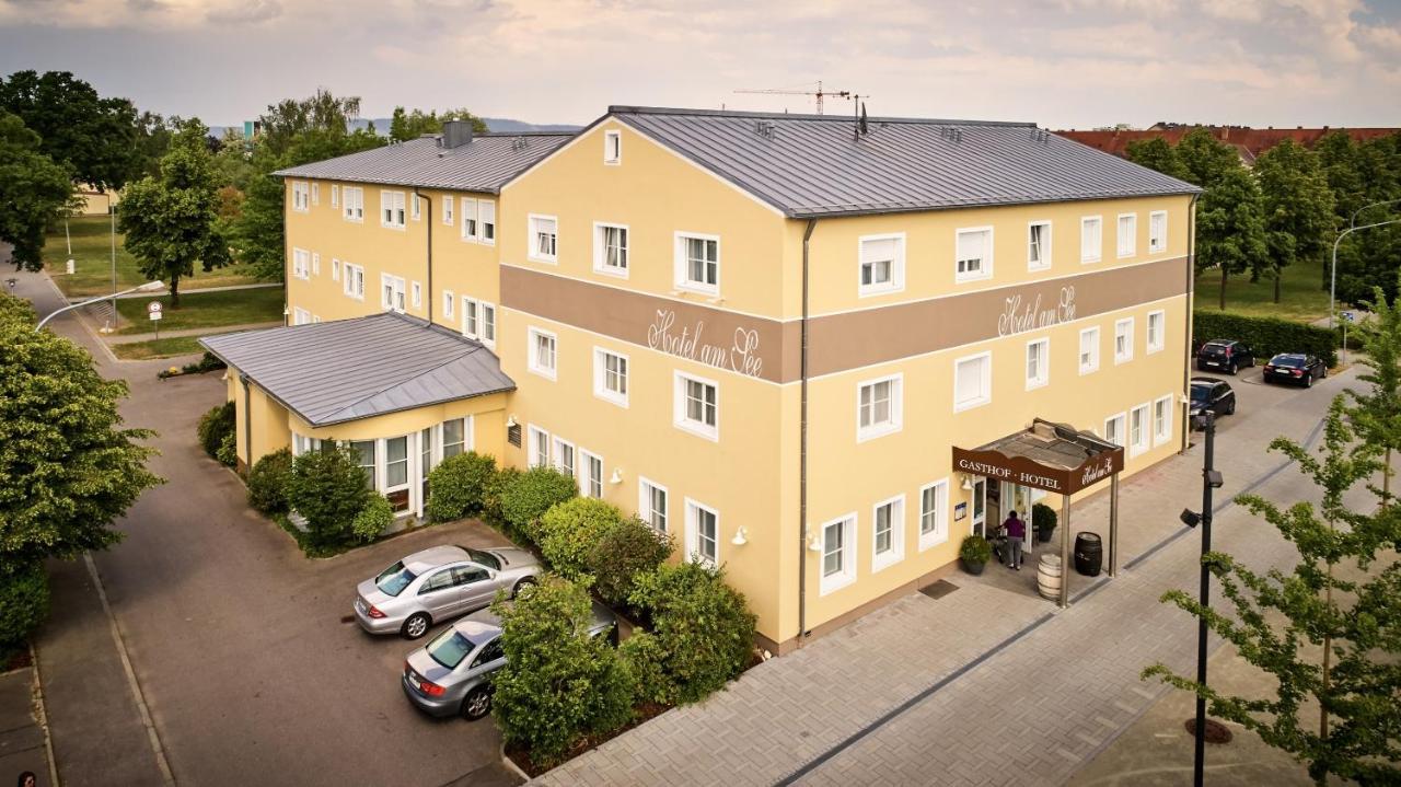Hotel Am See Neutraubling Kültér fotó